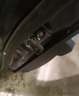Peugeot 4007 Rear door check strap stopper 