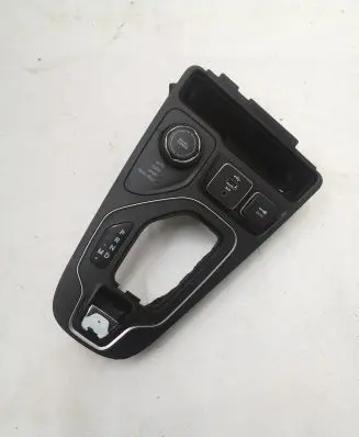 Jeep Cherokee Gear shifter surround trim plastic 3671128 6AS19DX9AC P68358017AA