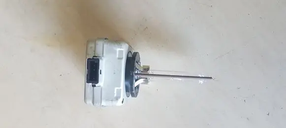 Chrysler 300 - 300C Headlight/headlamp bulb D1S35WU