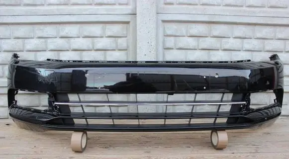 Volkswagen PASSAT B8 Front bumper 3G0807221