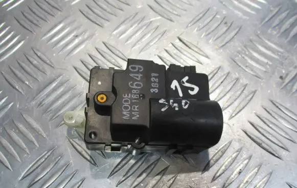 Volvo S40, V40 Central body control module MR168649