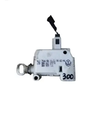 Volkswagen PASSAT B5 Tailgate boot lock/latch motor 3B0862159A