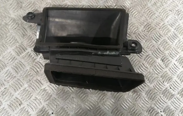 Toyota Auris 150 Interior heater climate box assembly housing 8722002020