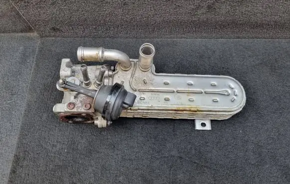 Audi A3 S3 8P EGR valve cooler 03G131513J 03G131512L 03G131063F