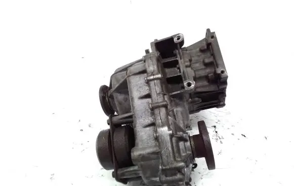 SsangYong Rexton Gearbox transfer box case 4427000001 3200009000 110803
