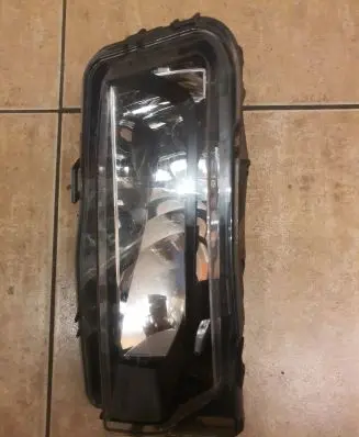 Volkswagen Transporter - Caravelle T6 Front fog light 7E0941661B 10321030000