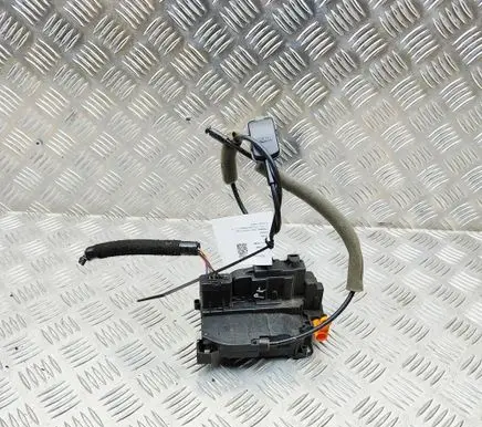 Renault Master III Coupe door lock (next to the handle) 805035839R
