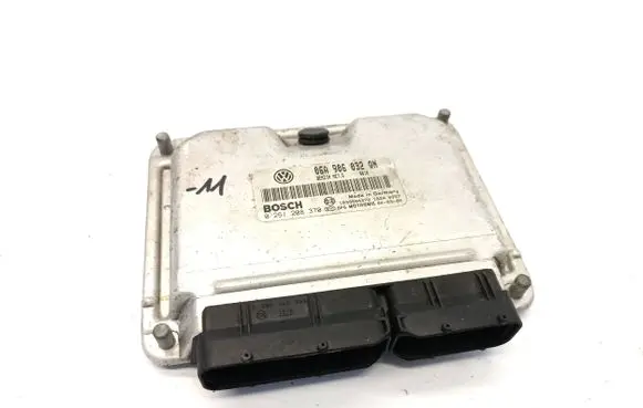 Seat Ibiza III (6L) Engine control unit/module 06A906032QN 1039S04272 0261208370