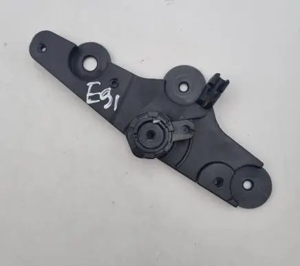 BMW 3 E90 E91 Tie down hook / loop 9150273 107021