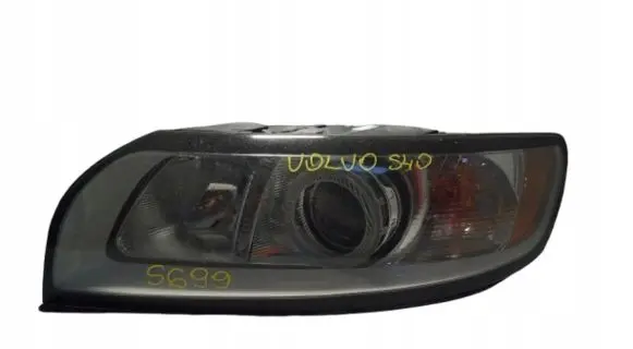 Volvo V50 Headlight/headlamp