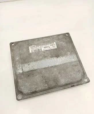 Ford Fiesta Engine control unit/module 4S6112A650EA S118107012A