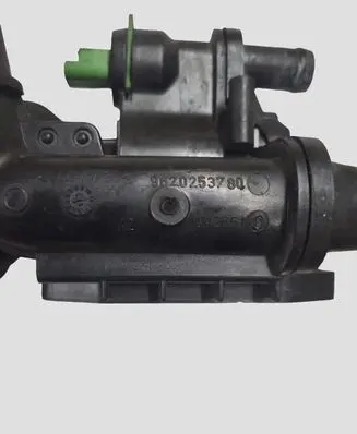 Volvo S60 Thermostat/thermostat housing 96Z0253780 042652 042651