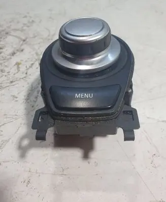 BMW 3 E90 E91 Head unit multimedia control 9125348 Z08VS9ZT6