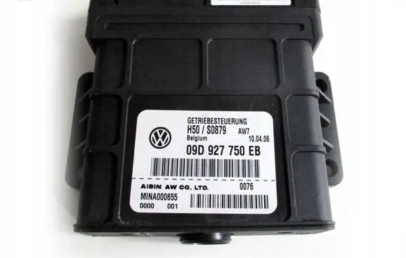 Volkswagen Touareg I Gearbox control unit/module 09D927750EB