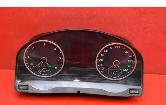 Speedometer (instrument cluster)