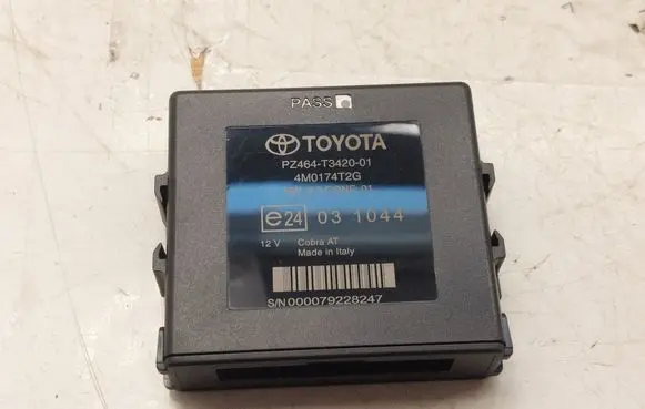 Toyota Avensis T270 Parking PDC control unit/module PZ464T342001 4M0174T2G