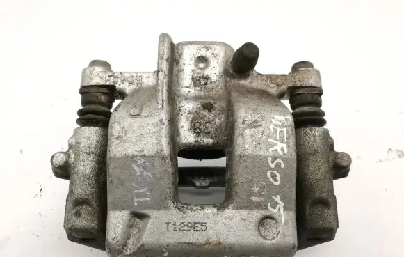 Toyota Verso-S Rear brake caliper