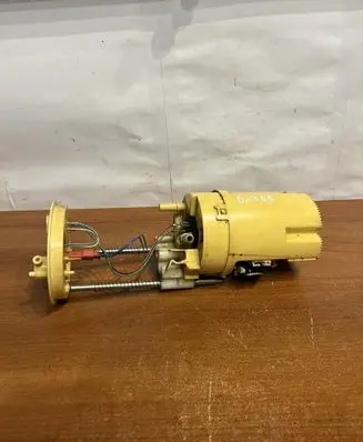 BMW X5 E70 Fuel injection high pressure pump 7164316 D2955