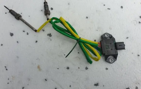 Renault Trafic III (X82) Exhaust gas temperature sensor 226588526R 265800-1220