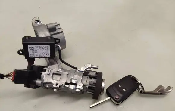 Opel Insignia A Ignition lock 25799293