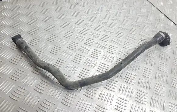 BMW 5 E60 E61 Engine coolant pipe/hose 1437865 17127799751