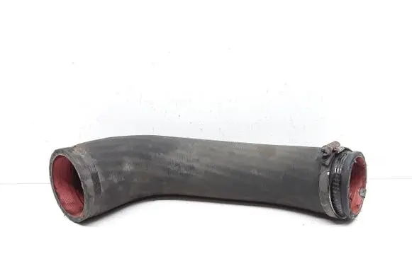 Volvo V60 Intercooler hose/pipe 32338560
