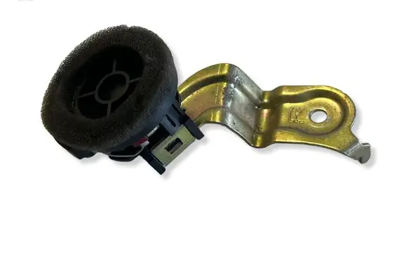 Toyota Avensis T250 High frequency speaker in the rear doors 8615005010