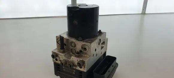 BMW 5 E60 E61 ABS Pump 6783368 6783360 0265960327