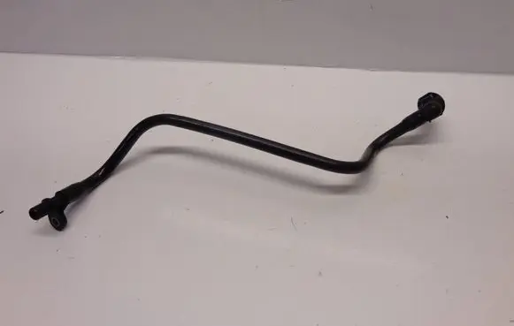 Volvo XC70 Gearbox oil cooler pipe/hose 6G91-7890-DC