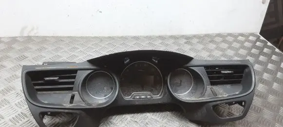 Citroen C5 Speedometer (instrument cluster) 63040700 9682425477