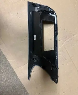 Audi A4 S4 B8 8K Radio/GPS head unit trim 8K1857186D