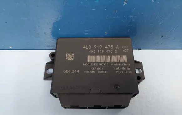 Audi Q7 4L Parking PDC control unit/module 4L0919475A