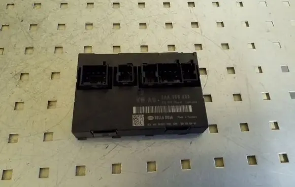 Volkswagen PASSAT B7 Comfort/convenience module 3AA959433