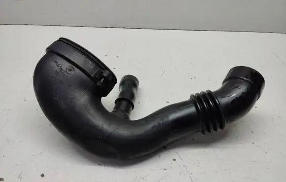 BMW 3 E46 Turbo air intake inlet pipe/hose 7787862 7787863