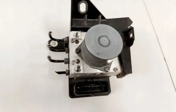 Fiat 500L ABS Pump