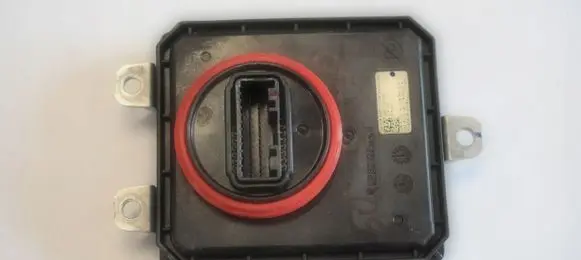 Hyundai i30 LED ballast control module G492191000