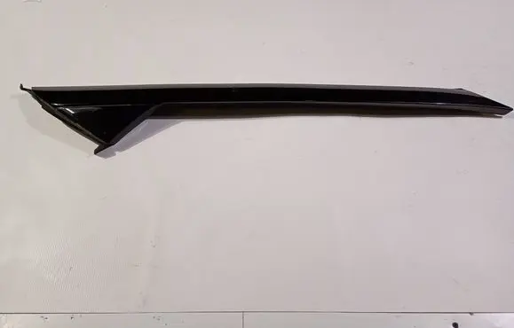 Ford Explorer V Windshield trim BB537803683
