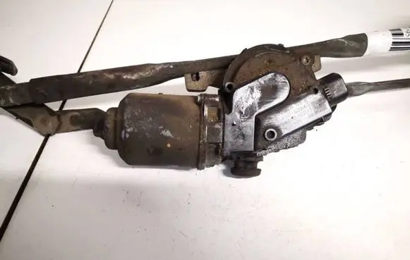 Lexus IS 220D-250-350 Wiper motor 8511053040 85110-53040