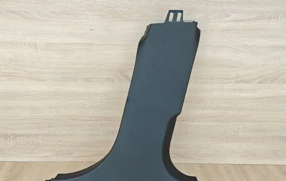 BMW 4 G22 G23 G24 G26 (B) pillar trim (bottom) 7490760