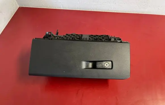 BMW X1 F48 F49 Glove box set 9339816