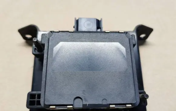 Hyundai i30 Distronic sensor radar G499111000DANEK G499111000