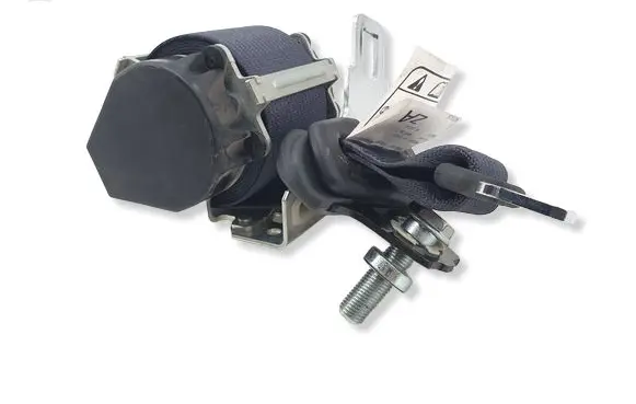 Mitsubishi ASX Middle seatbelt (rear) 6176523 4826 82014