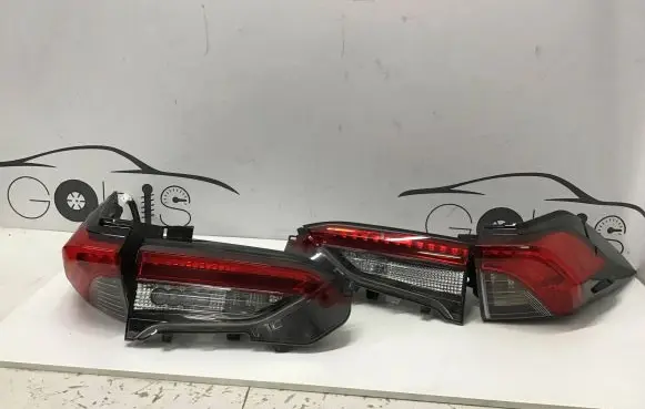 Toyota RAV 4 (XA50) Rear/tail lights set 8155042230 8158042151 8159042062