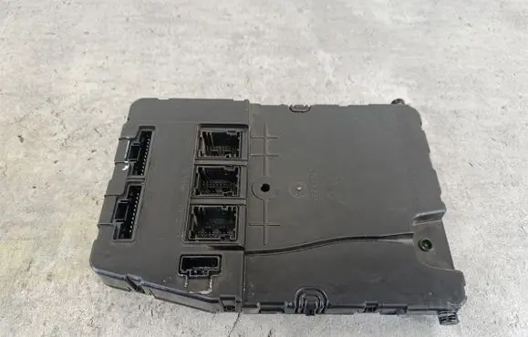 Renault Megane II Other control units/modules 8200309690