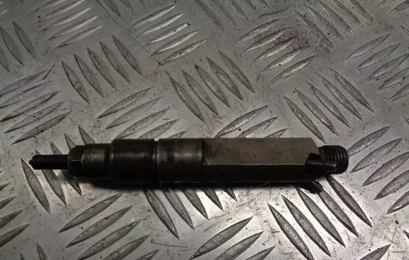 Volkswagen Bora Fuel injectors set 028130202P