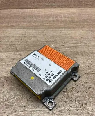 Volkswagen PASSAT B5 Airbag control unit/module 3B0959655 0285001173