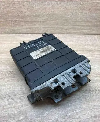 Volkswagen Golf III Engine control unit/module ECU 028906021C