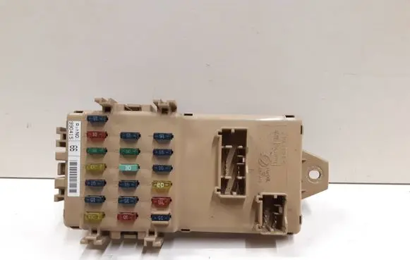 Subaru Outback Fuse box set JB200400