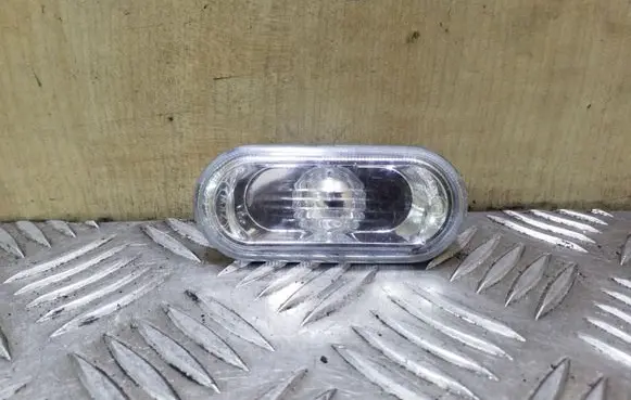 Volkswagen PASSAT B5.5 Front fender indicator light 1J0949117