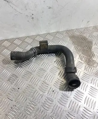 Volkswagen PASSAT B5.5 Engine coolant pipe/hose 8D0121101AD